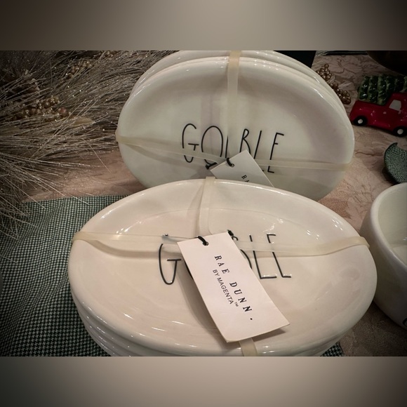 Rae Dunn Thankgiving set. - Picture 5 of 6